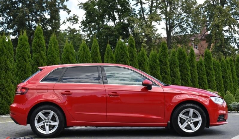 Audi A3 35 TFSI Sportback full