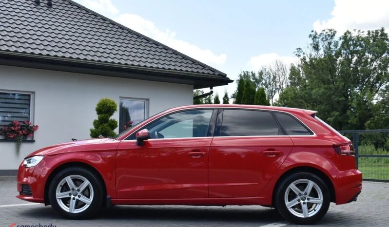 Audi A3 35 TFSI Sportback full