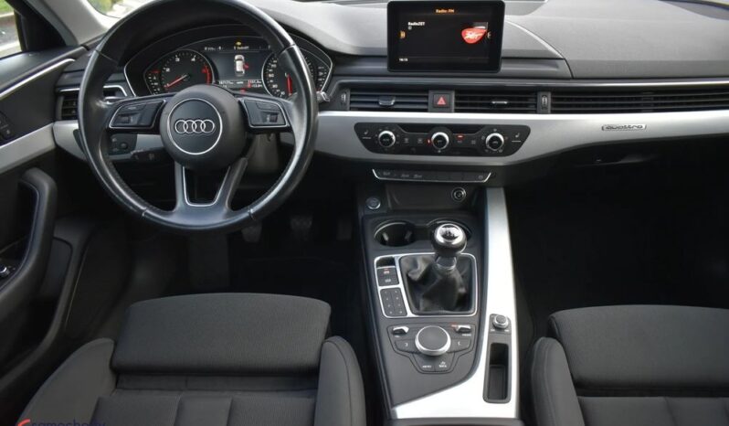 Audi A4 Avant 2.0 TDI quattro sport full