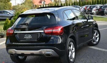 Mercedes-Benz GLA 200 AMG Line full