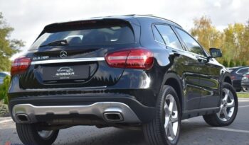 Mercedes-Benz GLA 200 AMG Line full