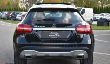 Mercedes-Benz GLA 200 AMG Line full