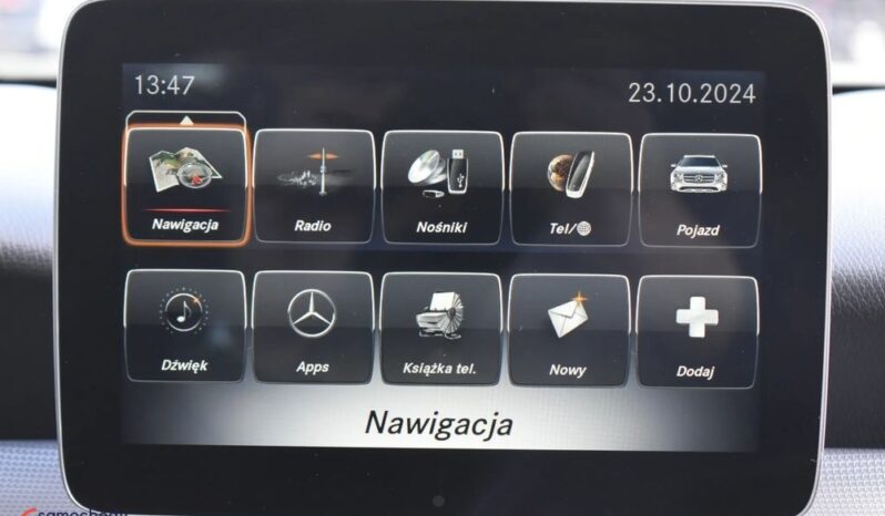 Mercedes-Benz GLA 200 AMG Line full