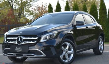 Mercedes-Benz GLA 200 AMG Line full