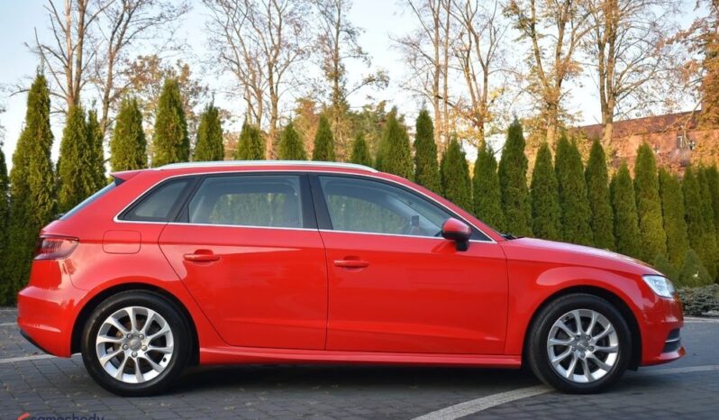 Audi A3 1.6 TDI Sportback ultra Attraction full