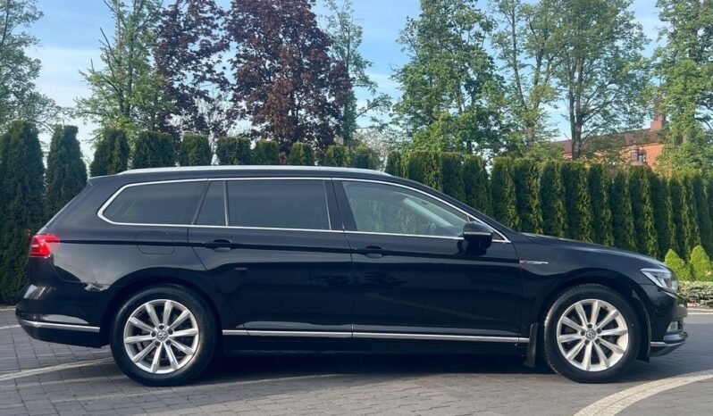 Volkswagen Passat Variant 2.0 TDI SCR DSG Highline NAVI KAMERA ALKANTARA EL KLAPA GWARANCJA full
