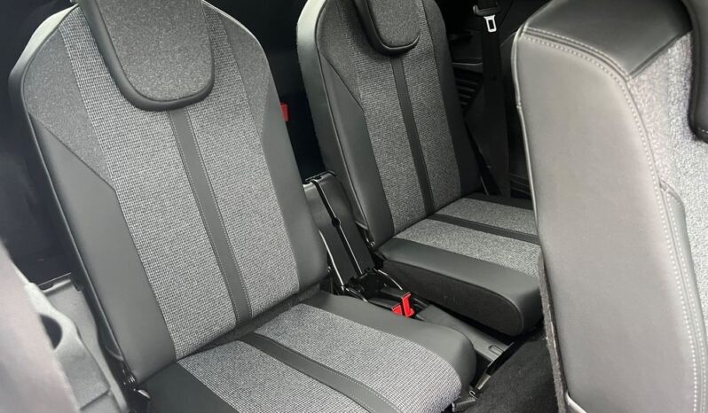 Peugeot 5008 1.5 BlueHDi Allure S&S EAT8 LEDY KAMERA BLISS BIAŁA PERŁA GWARANCJA full