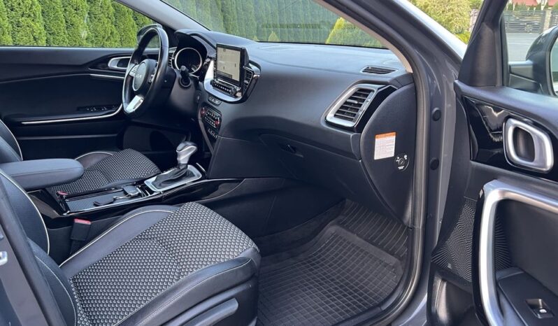 Kia XCeed 1.6 204KM AUTOMAT NAVI KAMERA KEYLESS SERWISOWANA BEZWYPADKOWA GWARANCJA full