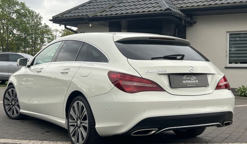 Mercedes-Benz CLA Shooting Brake 200 7G-DCT KAMERA PÓŁSKÓRA GRZANE FOTELE SERWISOWANY BEZWYPADKOWY GWARANCJA full