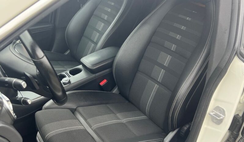 Mercedes-Benz CLA Shooting Brake 200 7G-DCT KAMERA PÓŁSKÓRA GRZANE FOTELE SERWISOWANY BEZWYPADKOWY GWARANCJA full