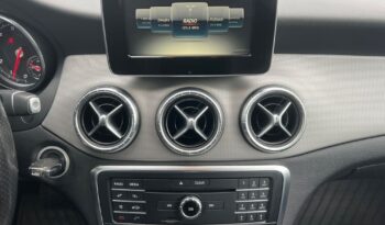 Mercedes-Benz CLA Shooting Brake 200 7G-DCT KAMERA PÓŁSKÓRA GRZANE FOTELE SERWISOWANY BEZWYPADKOWY GWARANCJA full