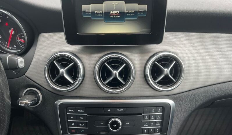 Mercedes-Benz CLA Shooting Brake 200 7G-DCT KAMERA PÓŁSKÓRA GRZANE FOTELE SERWISOWANY BEZWYPADKOWY GWARANCJA full