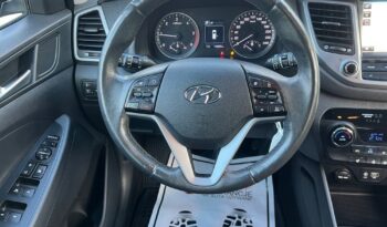 Hyundai Tucson 1.7 CRDI BlueDrive Comfort 2WD DCT NAVI KAMERA BLISS LEDY SERWISOWANY BEZWYPADKOWY GWARANCJA full