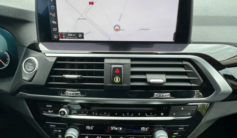 BMW X3 xDrive20d xLine NAVI KAMERA PÓŁSKÓRA ALU19 SERWISOWANA 100% BEZWYPADKOWA GWARANCJA full