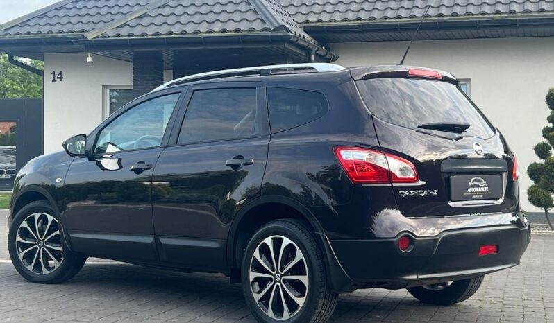 Nissan Qashqai+2 2.0 Tekna PANORAMA KAMERY 360 GRZXANE FOTELE SERWISOWANY GWARANCJA full