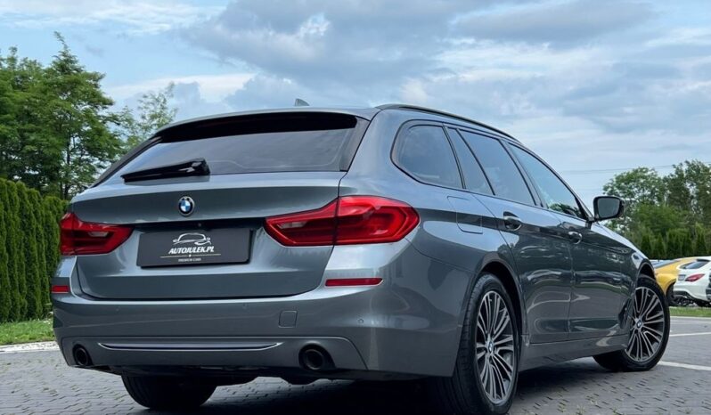 BMW Seria 5 520d Touring Sport Line NAVI KAMERA WIRTUALNE ZEGARY PÓŁSKÓRA SERWISOWANA BEZWYPADKOWA GWARANCJA full