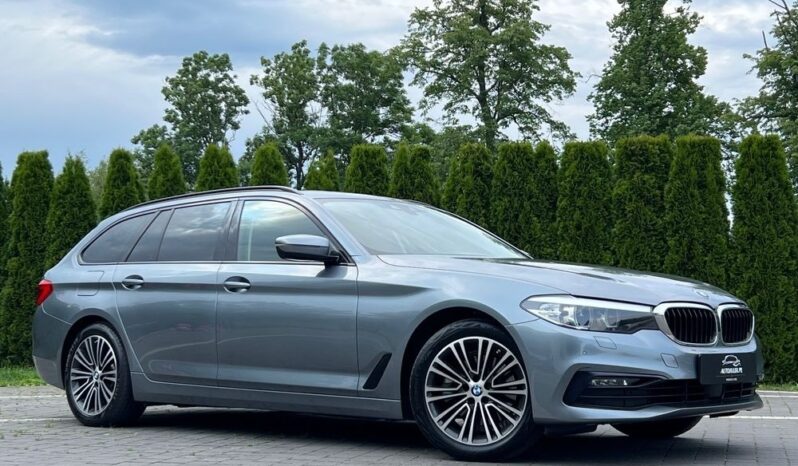 BMW Seria 5 520d Touring Sport Line NAVI KAMERA WIRTUALNE ZEGARY PÓŁSKÓRA SERWISOWANA BEZWYPADKOWA GWARANCJA full