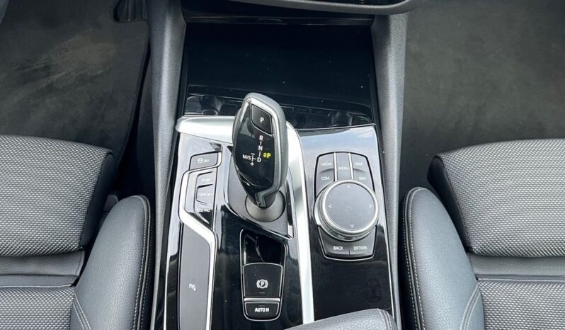 BMW Seria 5 520d Touring Sport Line NAVI KAMERA WIRTUALNE ZEGARY PÓŁSKÓRA SERWISOWANA BEZWYPADKOWA GWARANCJA full