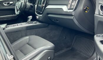 Volvo XC 60 T5 Geartronic Momentum Pro FULL LED NAVI PÓŁSKÓRA GRZANE FOTELE ALU 19 SERWISOWANY GWARANCJA full