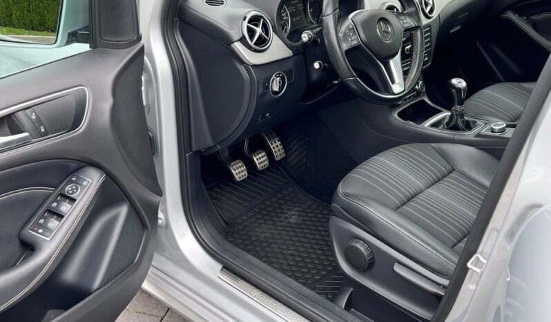 Mercedes-Benz Klasa B 180 CDI (BlueEFFICIENCY) full
