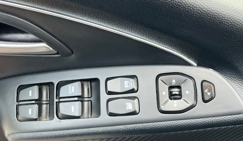 Hyundai ix35 1.6 GDI Premium PANORAMA NAVI KAMERA GRZANE FOTELE SERWSIOWANY BEZWYPADKOWY GWARANCJA full