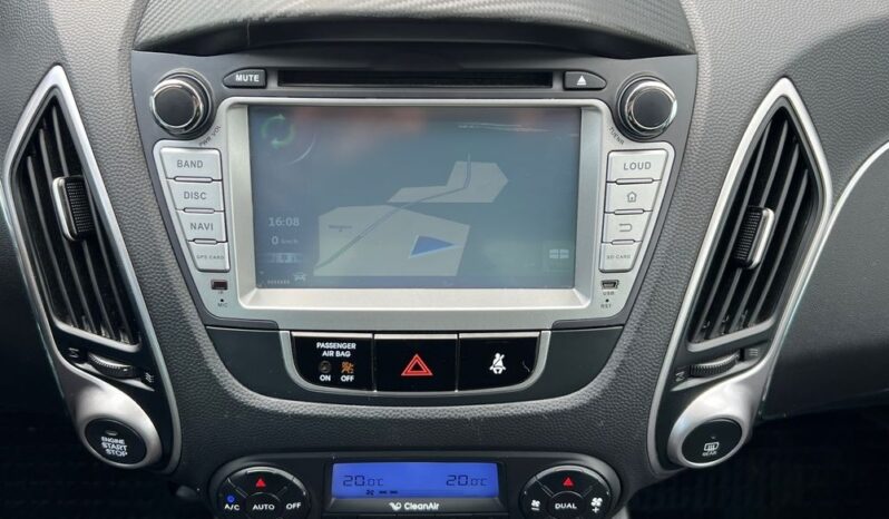 Hyundai ix35 1.6 GDI Premium PANORAMA NAVI KAMERA GRZANE FOTELE SERWSIOWANY BEZWYPADKOWY GWARANCJA full