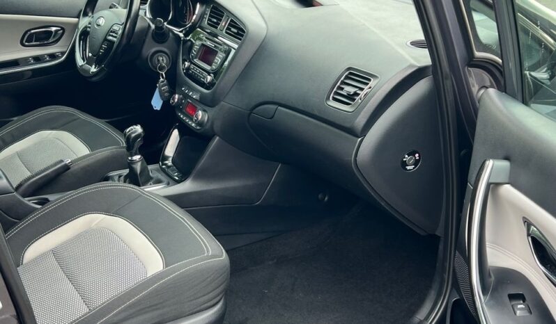 Kia Ceed Cee’d 1.6 CRDi KLIMATRONIK GRZANE FOTELE TEMPOMAT ALU SERWISOWANA GWARANCJA full