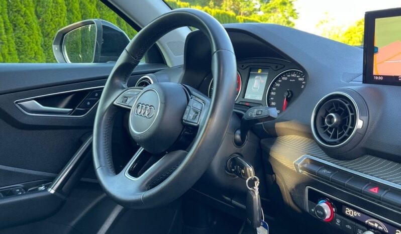 Audi Q2 1.0 TFSI ultra design NAVI KAMERA XENON PDC KLIAMTRONIK GRZANE FOTELE BEZWYPADKOWA GWARANCJA full