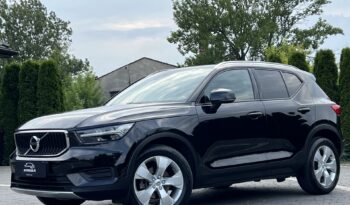 VOLVO XC40 MOMENTUM SKÓRA NAVI TEMPOMAT GRZANE FOTELE SERWISOWANY I WŁAŚCICIEL GWARANCJA full