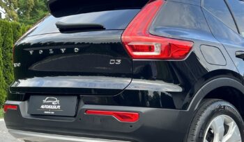 VOLVO XC40 MOMENTUM SKÓRA NAVI TEMPOMAT GRZANE FOTELE SERWISOWANY I WŁAŚCICIEL GWARANCJA full