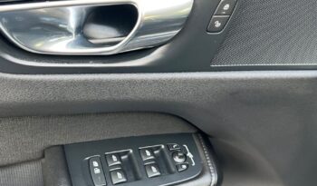 Volvo XC 60 B4 D AWD Geartronic Momentum NAVI KAMERA FULL LED WIRTUAL EL KLAPA BLISS GRZANE FOTELE GWARANCJA full