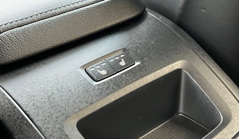 Volvo XC 60 B4 D AWD Geartronic Momentum NAVI KAMERA FULL LED WIRTUAL EL KLAPA BLISS GRZANE FOTELE GWARANCJA full