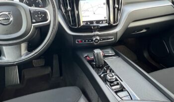 Volvo XC 60 B4 D AWD Geartronic Momentum NAVI KAMERA FULL LED WIRTUAL EL KLAPA BLISS GRZANE FOTELE GWARANCJA full