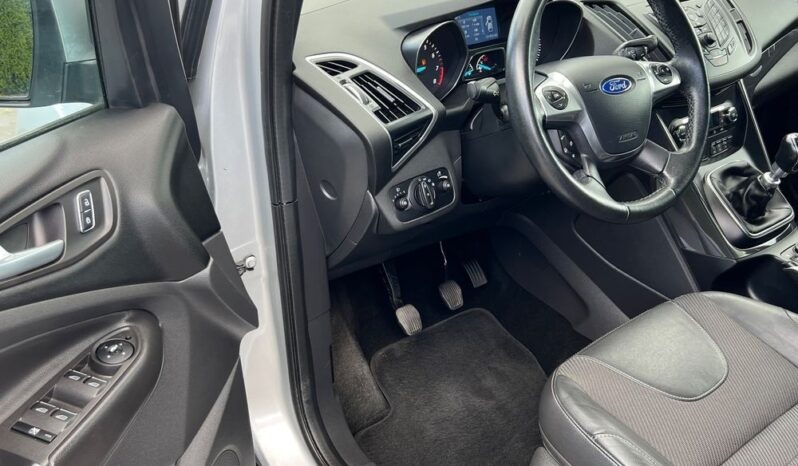 Ford Kuga 1.6 EcoBoost 2×4 Titanium GRZANE FOTELE ALU PÓŁSKÓRA 2xPDC SSRWISOWANA BEZWYPADKOWA GWARANCJA full