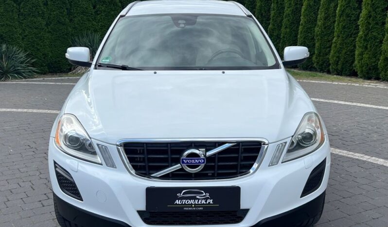 Volvo XC 60 D4 Summum BIXENON SKÓRA PDC ALU18 GRZANE FOTELE SERWISOWANY BEZWYPADKOWY full