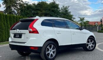 Volvo XC 60 D4 Summum BIXENON SKÓRA PDC ALU18 GRZANE FOTELE SERWISOWANY BEZWYPADKOWY full
