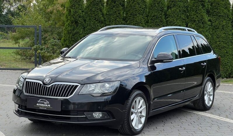 Skoda Superb Combi 2.0 TDI 140KM LIFT KLIMATRONIK GRZANE FOTELE TEMPOMAT BEZWYPADKOWA GWARANCJA full