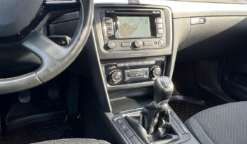 Skoda Superb Combi 2.0 TDI 140KM LIFT KLIMATRONIK GRZANE FOTELE TEMPOMAT BEZWYPADKOWA GWARANCJA full