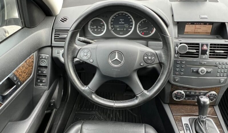 Mercedes-Benz Klasa C200 KOMPRESSOR W204 1.8 BENZYNA + LPG SEDAN SERWISOWANY BEZWYPADKOWY full