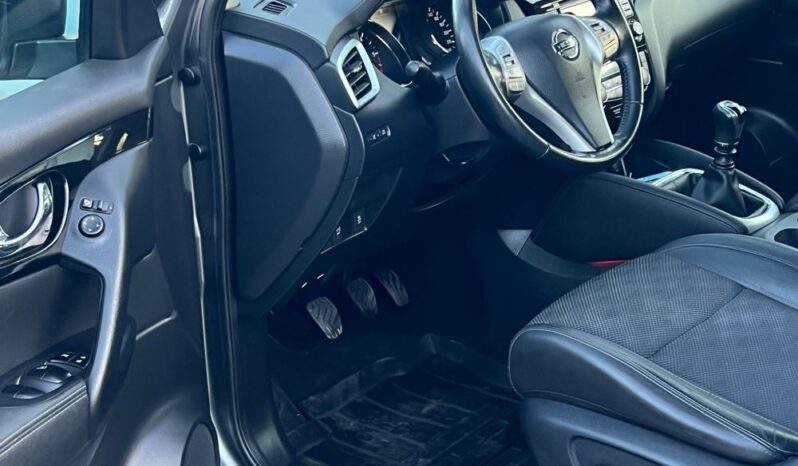 Nissan Qashqai 1.5 dCi Tekna EU6 XENON KAMERY 360 KEYLESS PÓŁSKÓRA SERWISOWANY 100% BEZWYPADKOWY GWARANCJA full