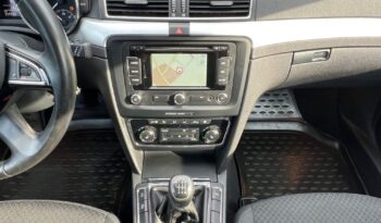 Skoda Superb Combi 2.0 TDI 140KM LIFT KLIMATRONIK GRZANE FOTELE TEMPOMAT BEZWYPADKOWA GWARANCJA full