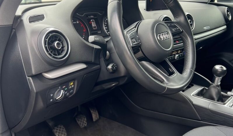Audi A3 Sportback 35 TFSI Sport full