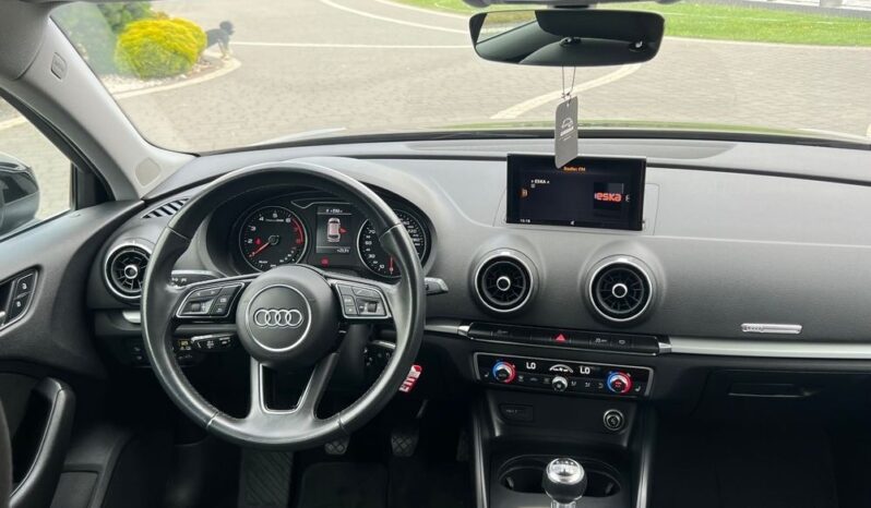 Audi A3 Sportback 35 TFSI Sport full
