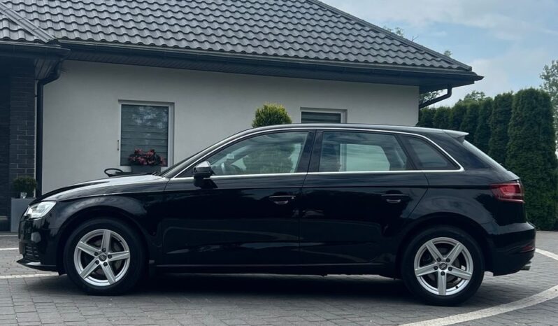 Audi A3 Sportback 35 TFSI Sport full