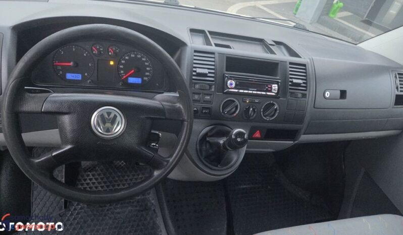 Volkswagen TRANSPORTER T5 full