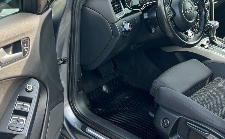 Audi A4 Avant 2.0 TDI DPF quattro S tronic S line XENON GRZANE FOTELE 100% BEZWYPADKOWA SERWISOWANA GWARANCJA full