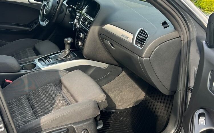Audi A4 Avant 2.0 TDI DPF quattro S tronic S line XENON GRZANE FOTELE 100% BEZWYPADKOWA SERWISOWANA GWARANCJA full