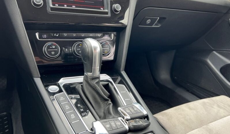 Volkswagen Passat Variant 2.0 TDI SCR DSG (BlueM Tech) Highline full