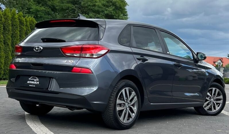 Hyundai i30 1.6 CRDI LIFT NAVI KAMERA KLIMATRONIK GRZANE FOTELE I KIEROWNICA SERWISOWANY 100% BEZWYPADKOWY GWARANCJA full