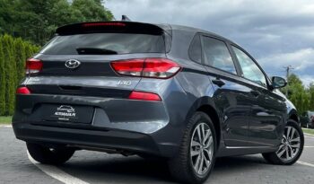 Hyundai i30 1.6 CRDI LIFT NAVI KAMERA KLIMATRONIK GRZANE FOTELE I KIEROWNICA SERWISOWANY 100% BEZWYPADKOWY GWARANCJA full